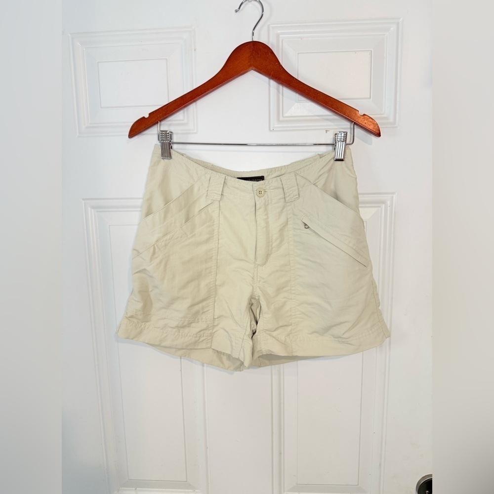 Royal Robbins Cream Cargo Shorts Lightweight Casual